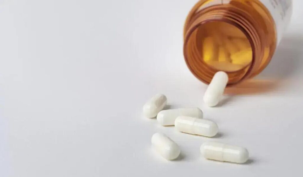 Seu plano de saúde negou um medicamento essencial? Saiba o que fazer.